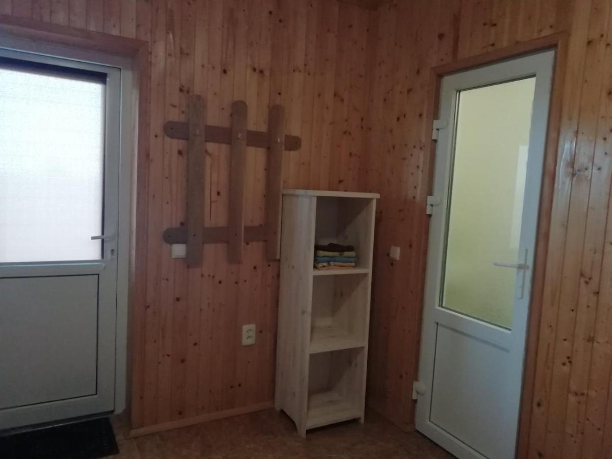 Білий Лебідь Pulemets Esterno foto