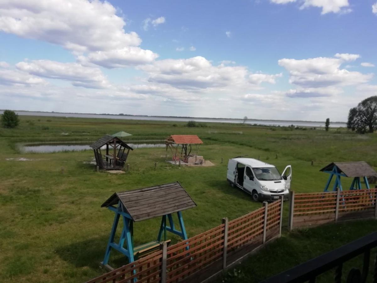 Білий Лебідь Pulemets Esterno foto
